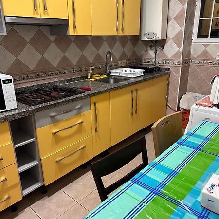 Habitacion En Piso Compartido En Malaga Capital Eksteriør billede